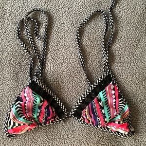 Damsel bikini top